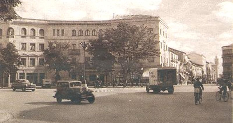 La antigua plaza del Ejército, actual Puerta de Zamora