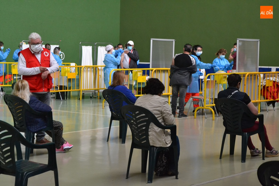 Fijadas las fechas para la imposición de la vacuna de recuerdo a los nacidos entre 1963 y 1972