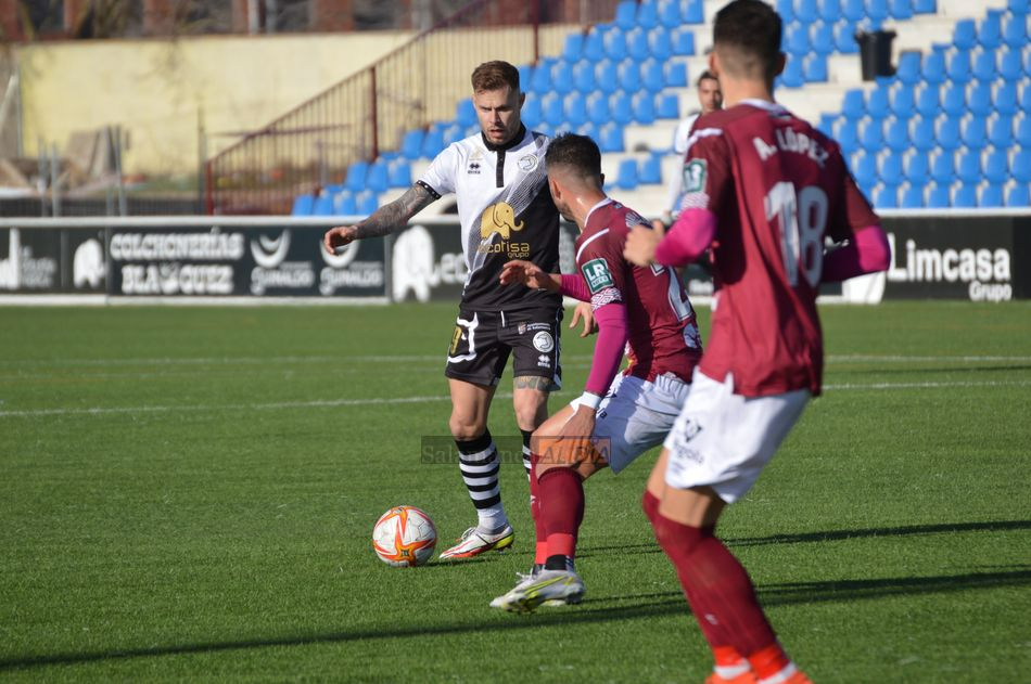 Mandi Sosa se queda en Unionistas