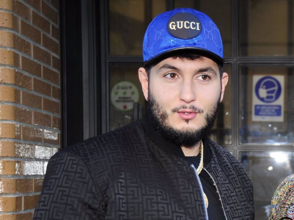 Desarticulada una red que vendió pasaportes Covid y PCR falsos a 1600 personas, entre ellas Omar Montes