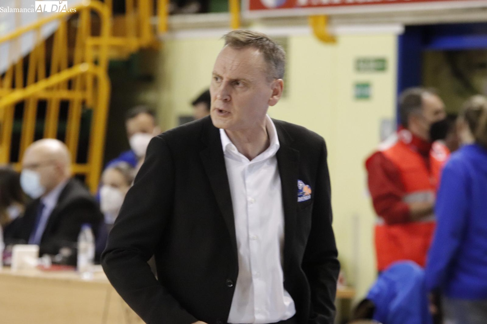 Íñiguez: Estoy muy orgulloso del equipo y las jugadoras