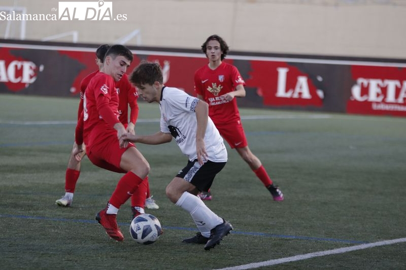 Consulta los resultados y clasificaciones del fútbol base regional con las mejores imágenes
