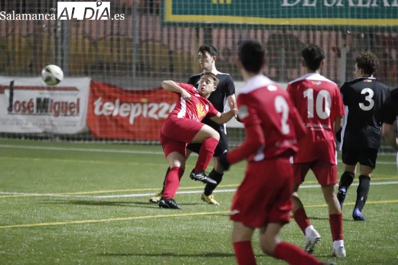 Consulta los resultados y clasificaciones del fútbol base regional con las mejores imágenes
