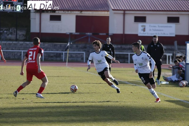 El Salamanca UDS B sale de la quema de la mano de Valverde