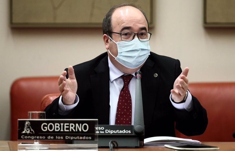 El ministro de Cultura, Miquel Iceta, se reúne con colectivos culturales en Salamanca