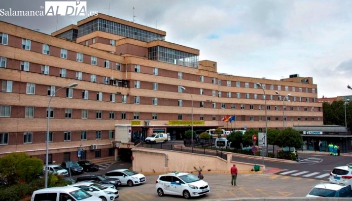 Convocan una concentración contra la demolición del Clínico y piden aprovechar ese edificio