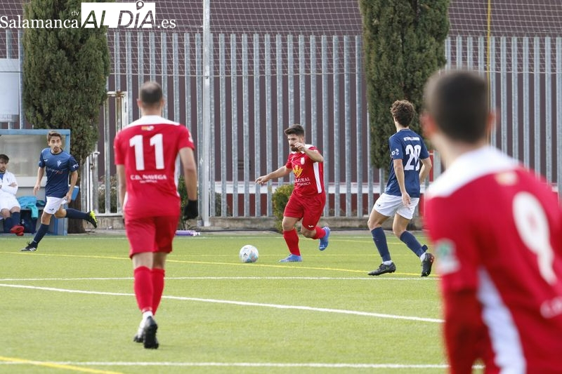 El Navega mantiene el liderato a pesar de sentir el aliento de Unionistas B en la nuca