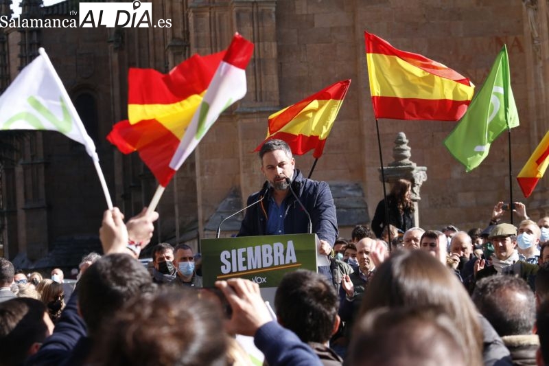 Abascal llena en Salamanca: No nos avergonzamos de nuestra historia, a diferencia de la izquierda