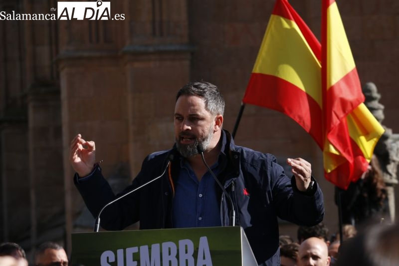 Abascal reclama el derecho de Vox a entrar a formar Gobierno y ve a García-Gallardo cara de vicepresidente