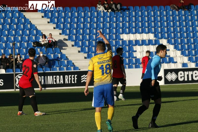 El Monterrey manda y el Béjar aumenta su ventaja con el Peñaranda en la Liga charra