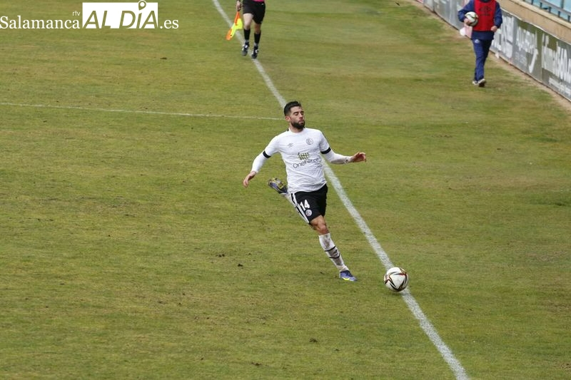Manu Moreno recibe el OK para jugar contra el Marino al no estar sancionado finalmente