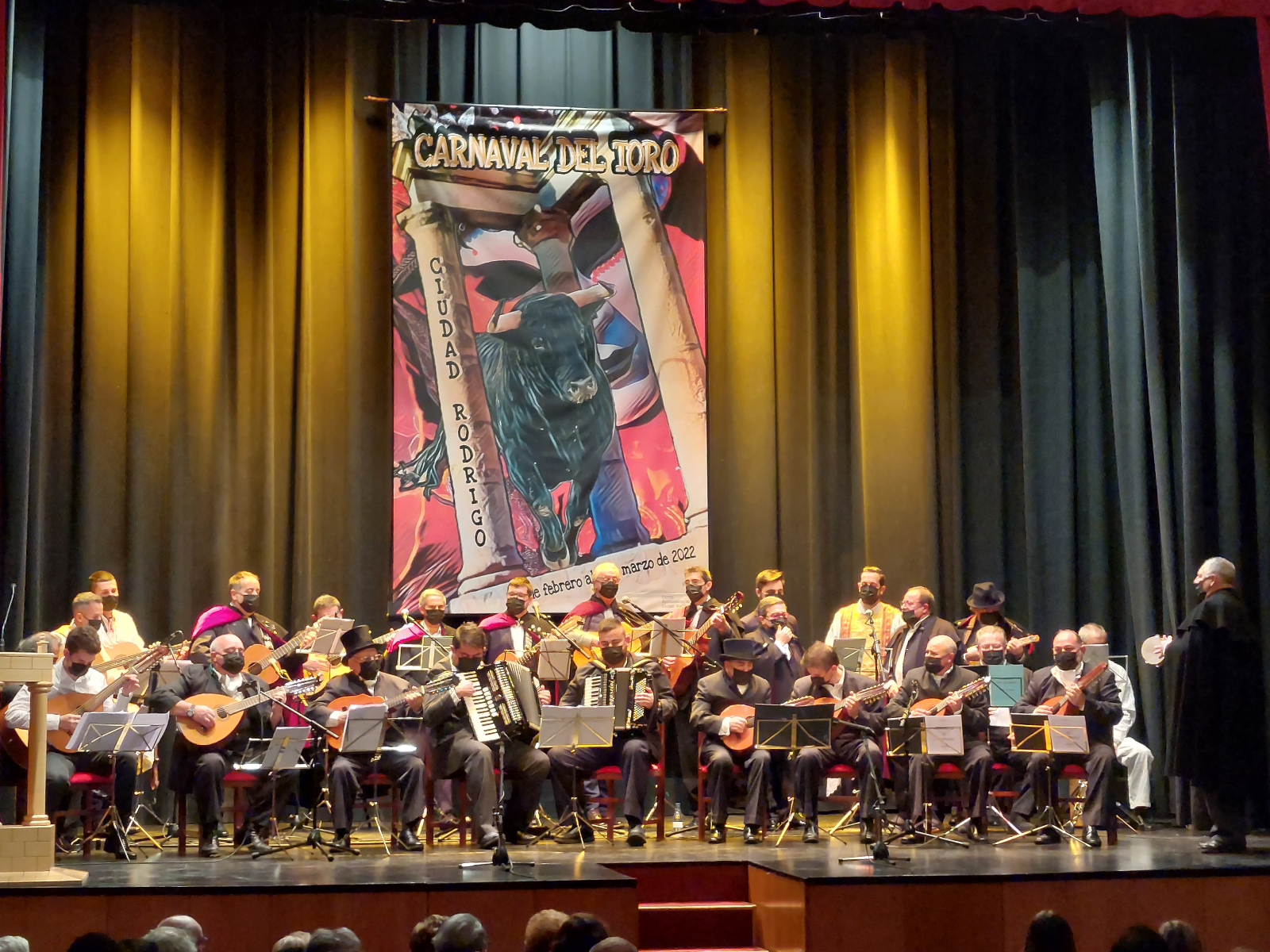 Coplas íntegras 2022 de la Rondalla III Columnas