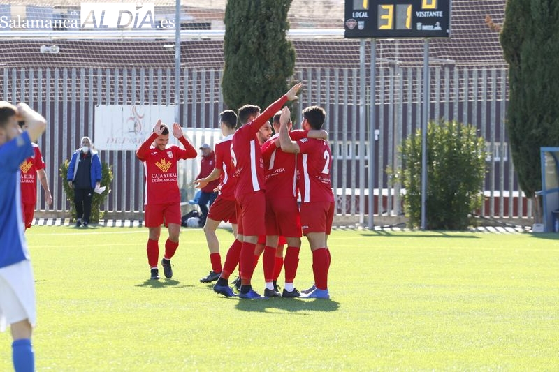 Set del Navega al Trinitarios para exhibir liderato (6-0)