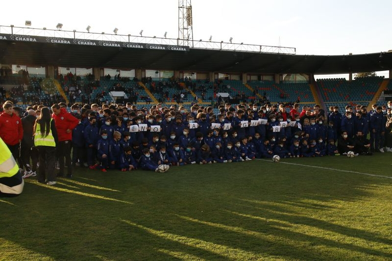 El Salamanca UDS presume de su futuro con la presentación de la cantera