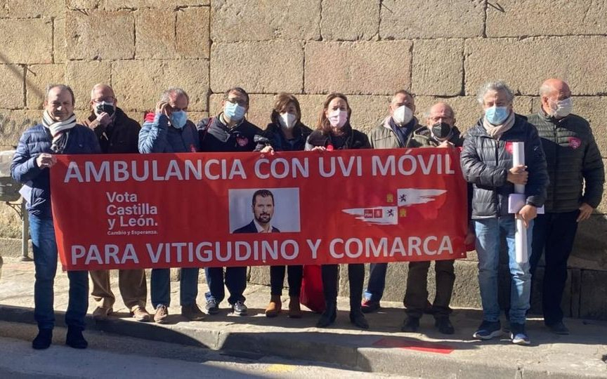 Los candidatos salmantinos del PSOE a las Cortes reivindican la UVI móvil en la comarca de Vitigudino
