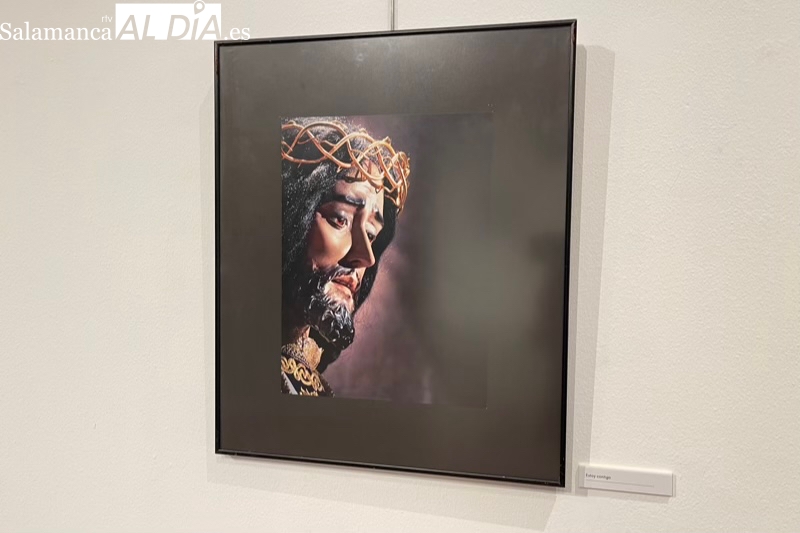 La fotografía ‘Estoy contigo’ de Miguel Ángel Gòmez Garcinuño, elegida cartel para la Semana Santa 2022 en Peñaranda