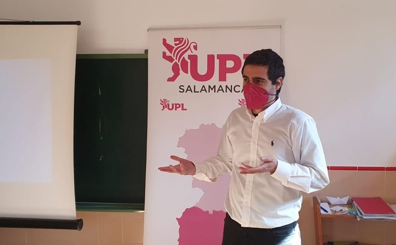 Salgado durante su intervención en Aldeadávila 