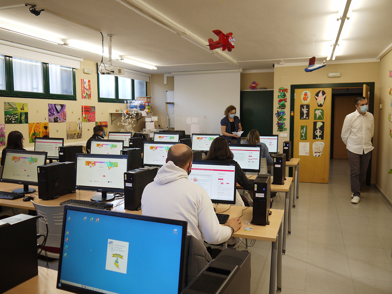 El Aula de Informática de Carbajosa se convierte en Aula Mentor, con más de 200 cursos de formación online 