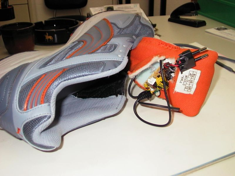 Las tretas para colar los móviles en la cárcel de Topas