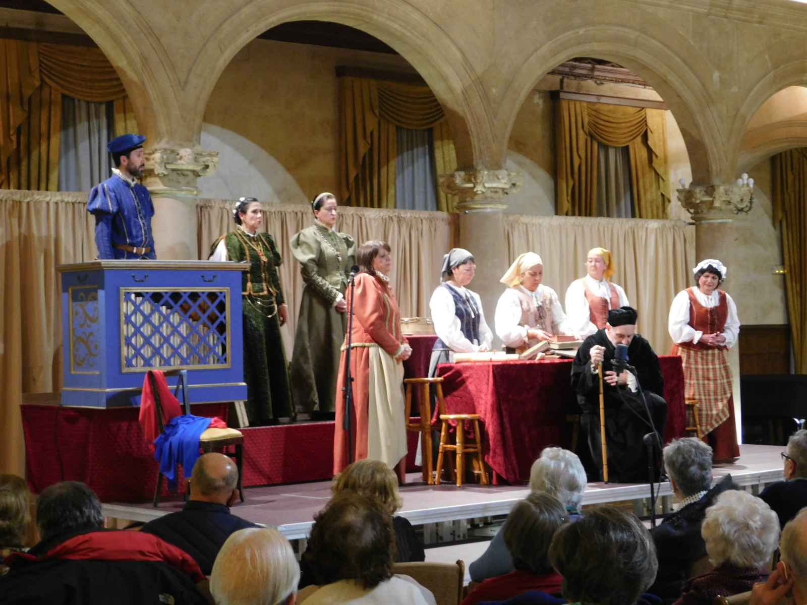 Representación de Buscando a Nebrija en el Casino de Salamanca