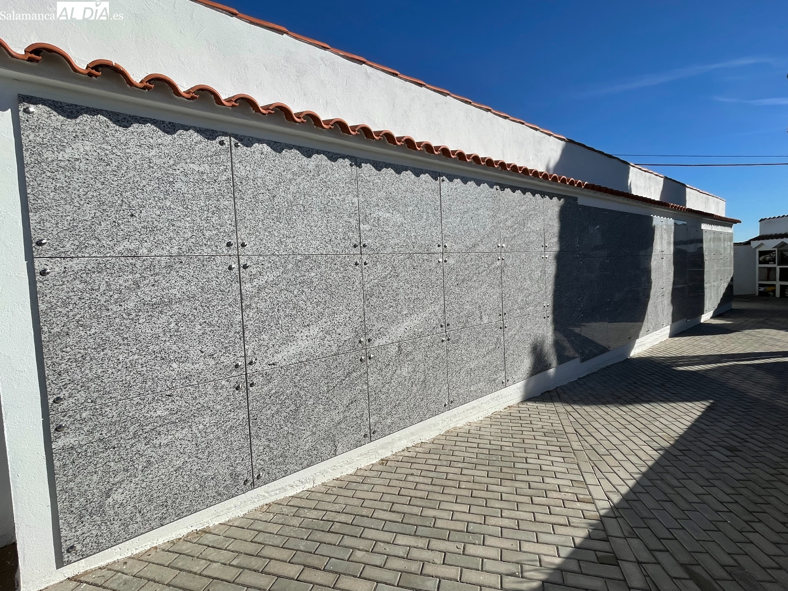 Campo de Peñaranda invierte más de 30.000 euros en la mejora y ampliación de su cementerio