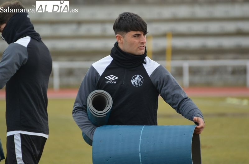 San Valentín de caras largas en un Salamanca UDS que sigue entrenando Calderón