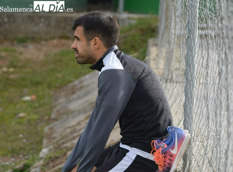 Télles, KO: lesionado por un esguince de grado dos del ligamento lateral interno de la rodilla