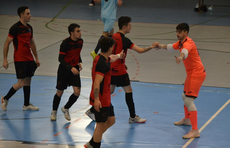 Clara victoria del III Senior en una tarde donde el marcador pudo ser incluso más generoso 