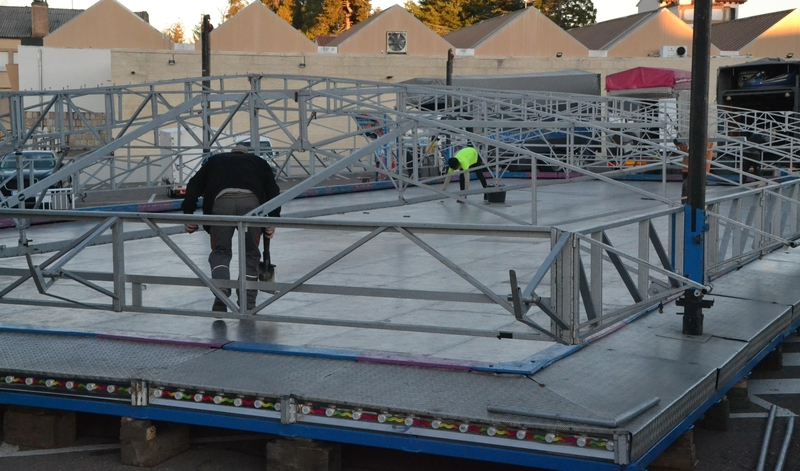 Comienza el despliegue de las atracciones carnavaleras