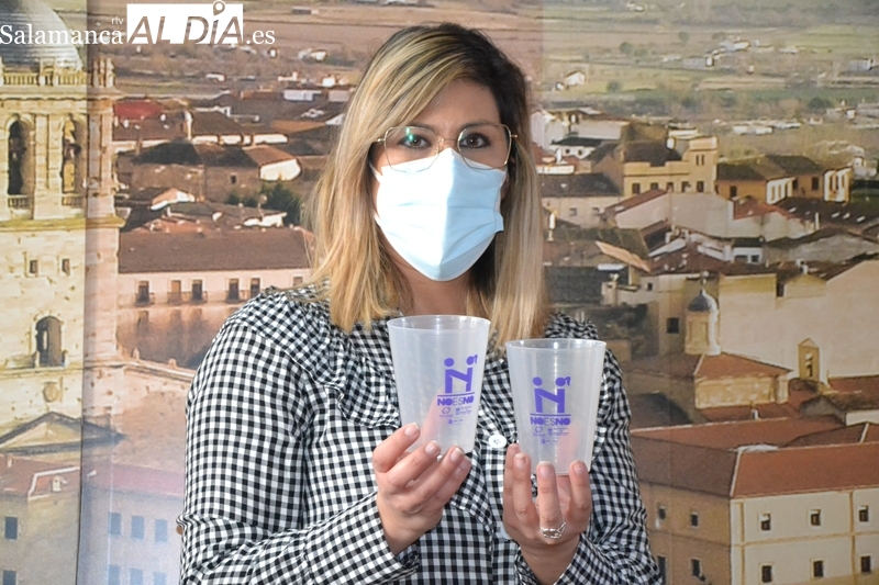 El ‘No es No’ lucirá este Carnaval en 7.000 vasos de plástico reutilizables