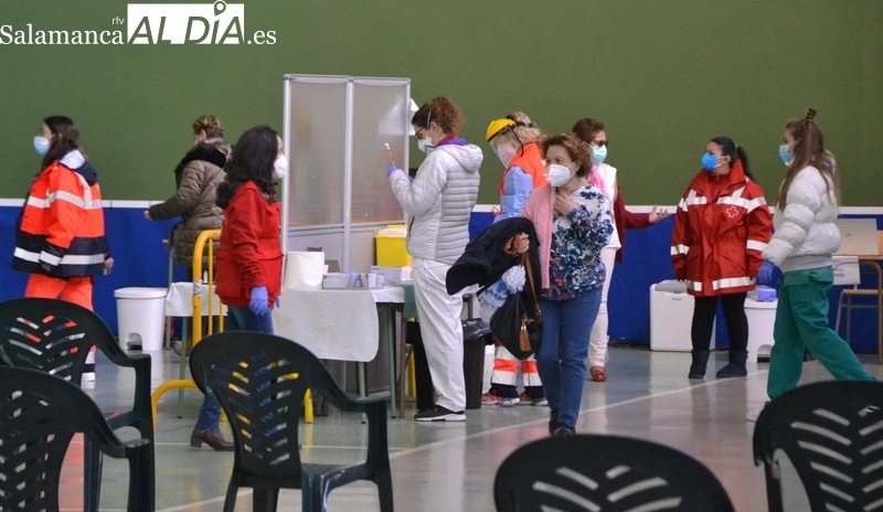 Convocadas repescas generalizadas para los niños de 5 a 11 años y todos los mayores de 18 años