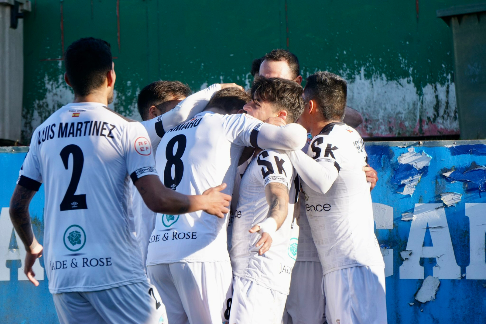 María le da una alegría al Salamanca UDS en Luanco con la ayuda de Ribeiro (0-1)