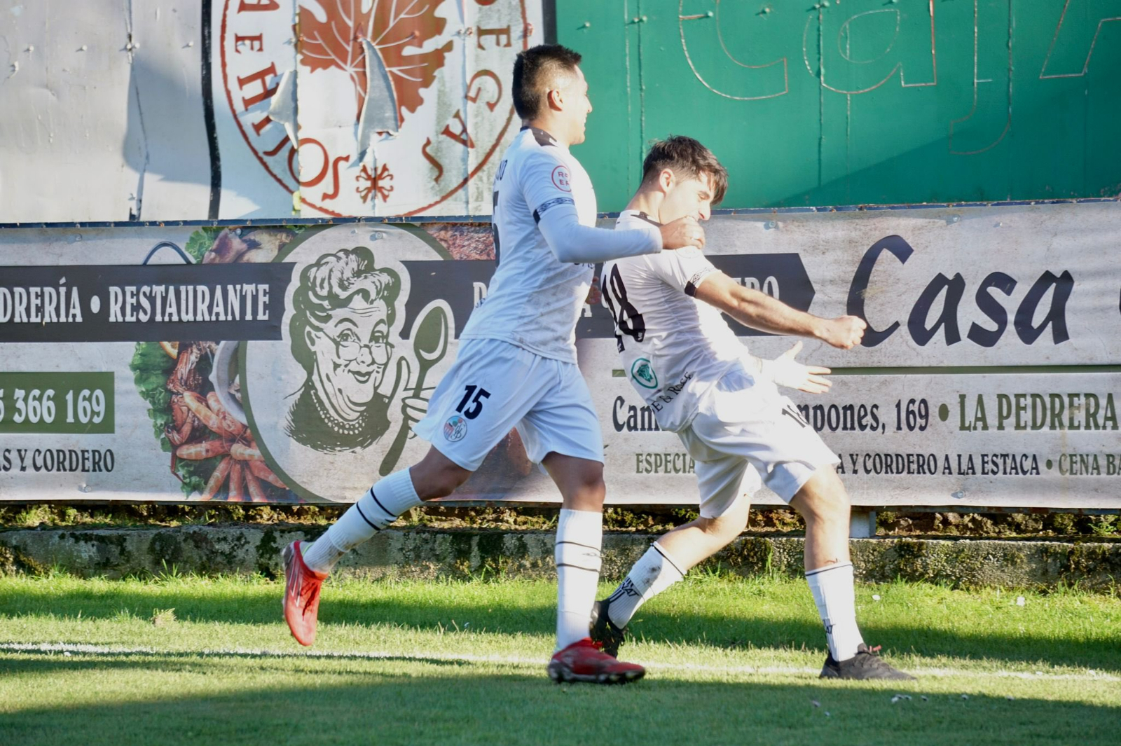 El Salamanca UDS da el primer paso para la permanencia