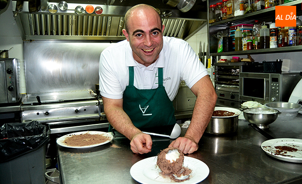 Helio Flores, elegido uno de los chefs maestros en el importante congreso nacional Tapas y Pintxos