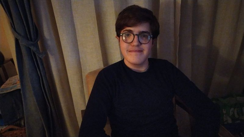 A veces me siento mal porque me hablan con la mascarilla sin darse cuenta