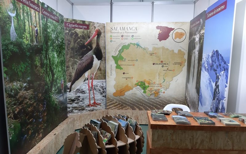 La Diputación promociona Las Arribes en la Feria de Turismo Ornitológico de Monfragüe