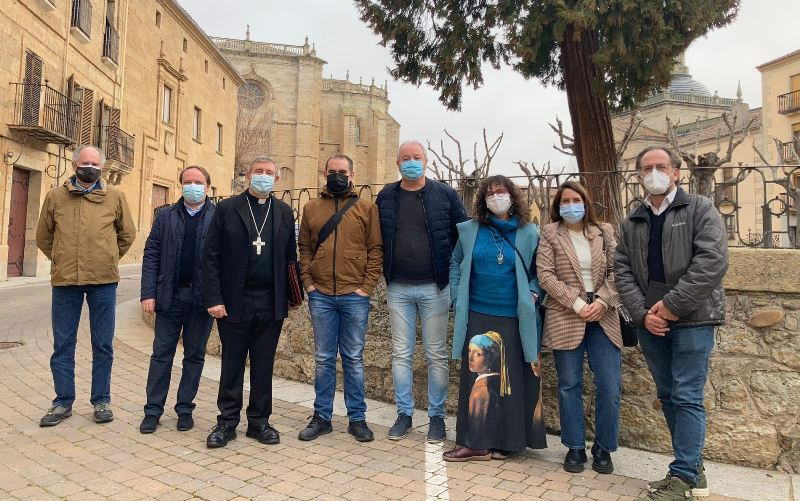 José Luis Retana toma contacto con los medios de comunicación en un desayuno informativo