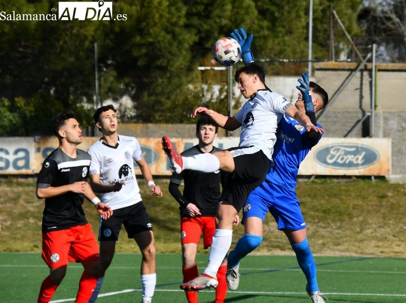 El Salamanca UDS pierde con el Zamora y se deja el liderato y el invicto (0-1)