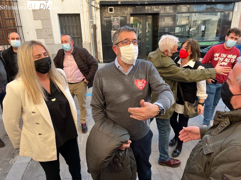 O gobierna Tudanca o gobierna el Partido Popular con Vox