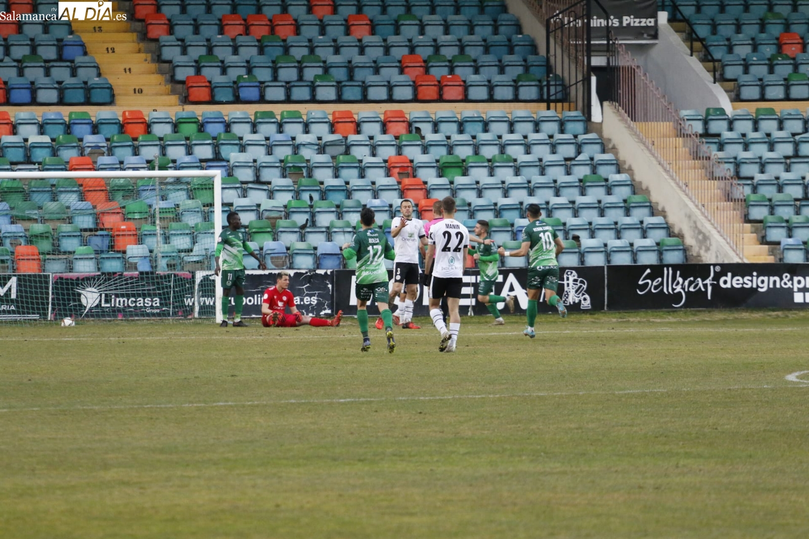 El Salamanca UDS acaricia otro descenso ante el Arenteiro y Calderón no da para más (0-1)
