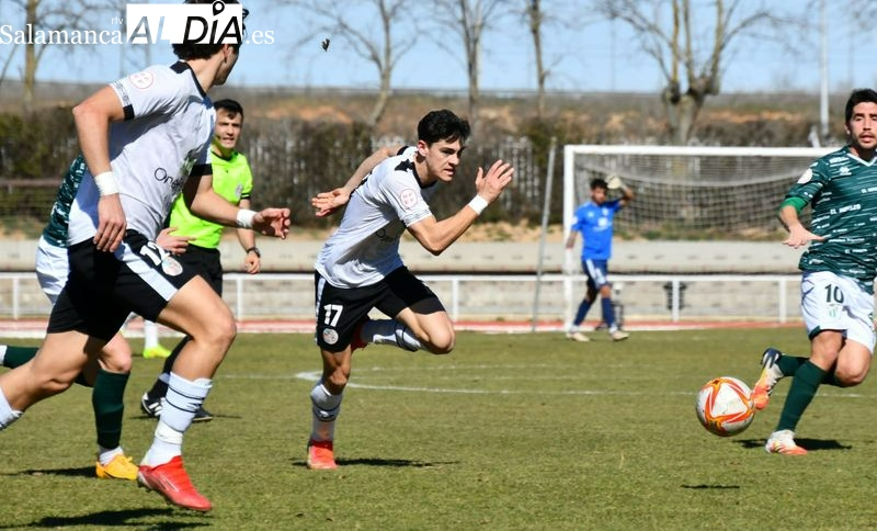 Tres conjuntos charros mantienen una lucha encarnizada por no bajar