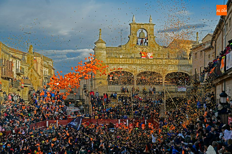 Ciudad Rodrigo estalla de júbilo con el regreso de su Carnaval del Toro