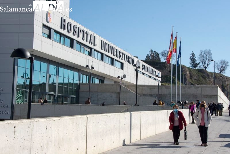 Baja la ocupación en UCI en Salamanca, pero suben los ingresados con COVID en planta 