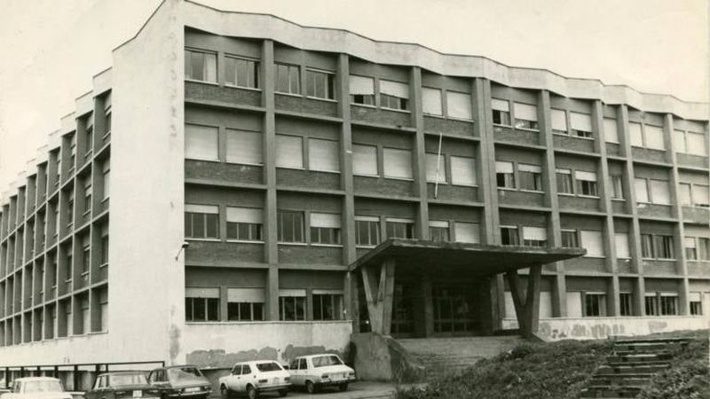 ¿Sabes cuándo se construyó este instituto de Salamanca?