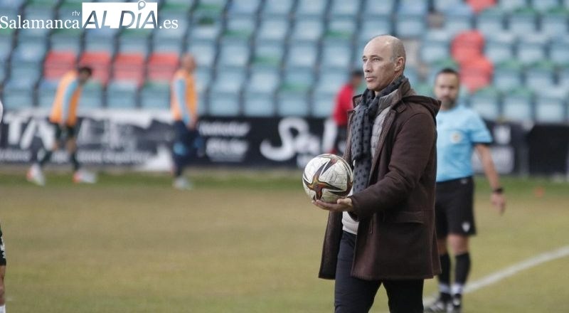 Calderón anuncia su salida como entrenador del Salamanca UDS 