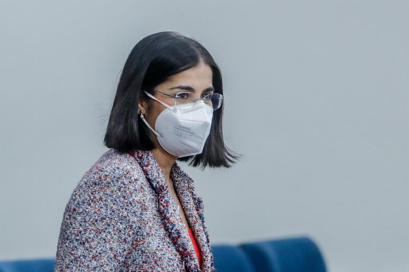 Darias reitera que la mascarilla en exteriores es temporal 