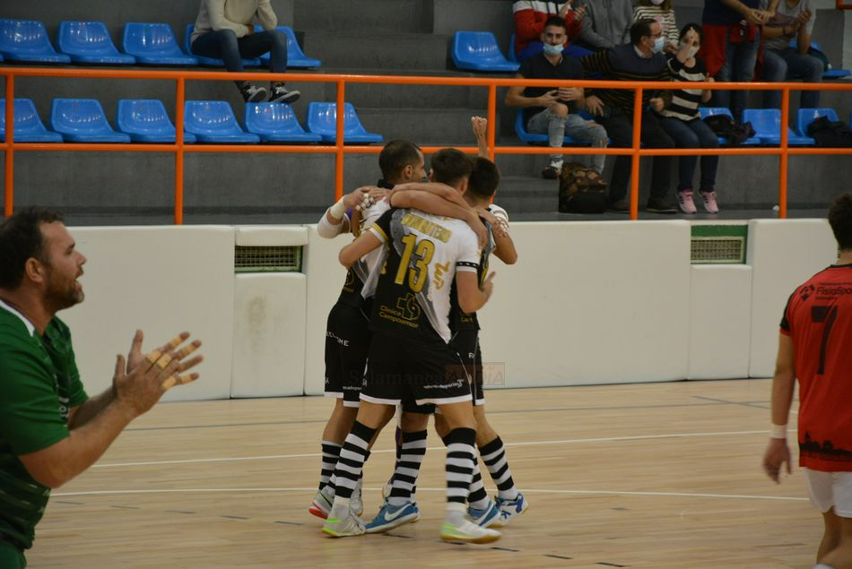 Unionistas FS doblega al Tres Columnas y se lleva el derbi en Ciudad Rodrigo (0-4)