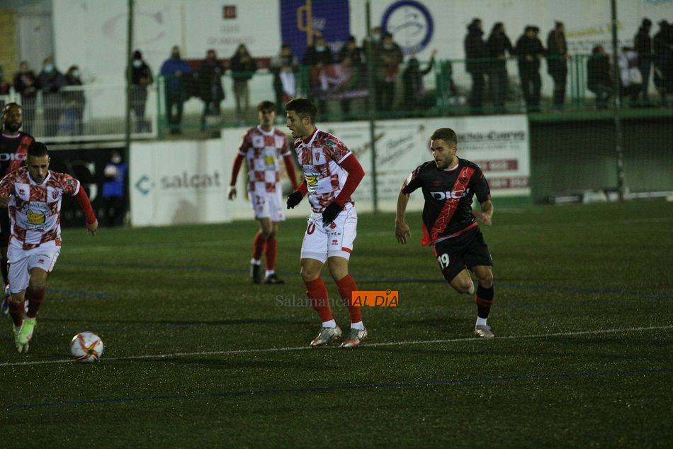 El Rayo Vallecano, de los penaltis con el Guijuelo... a unas semifinales de Copa del Rey 40 años después