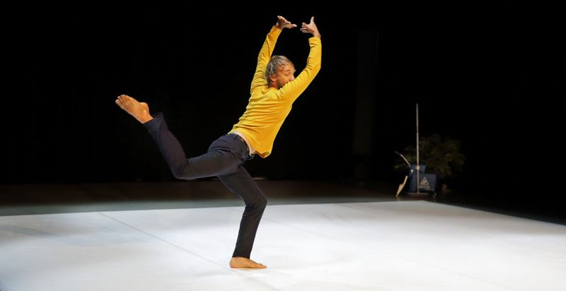 La biblioteca Torrente Ballester acogerá un bonito espectáculo para público infantil