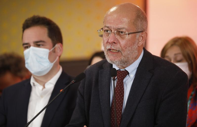 Igea se ofrece al PP para evitar la entrada de Vox en el Gobierno de Castilla y León